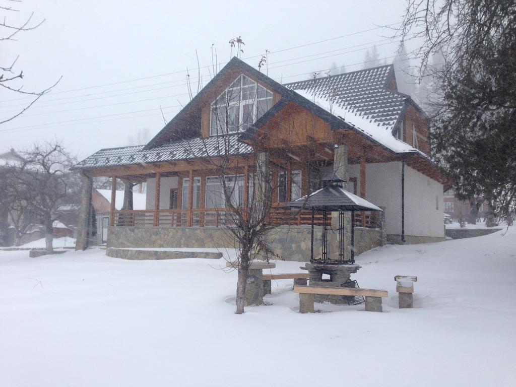 Cottage Familiya Verkhovyna Exterior foto